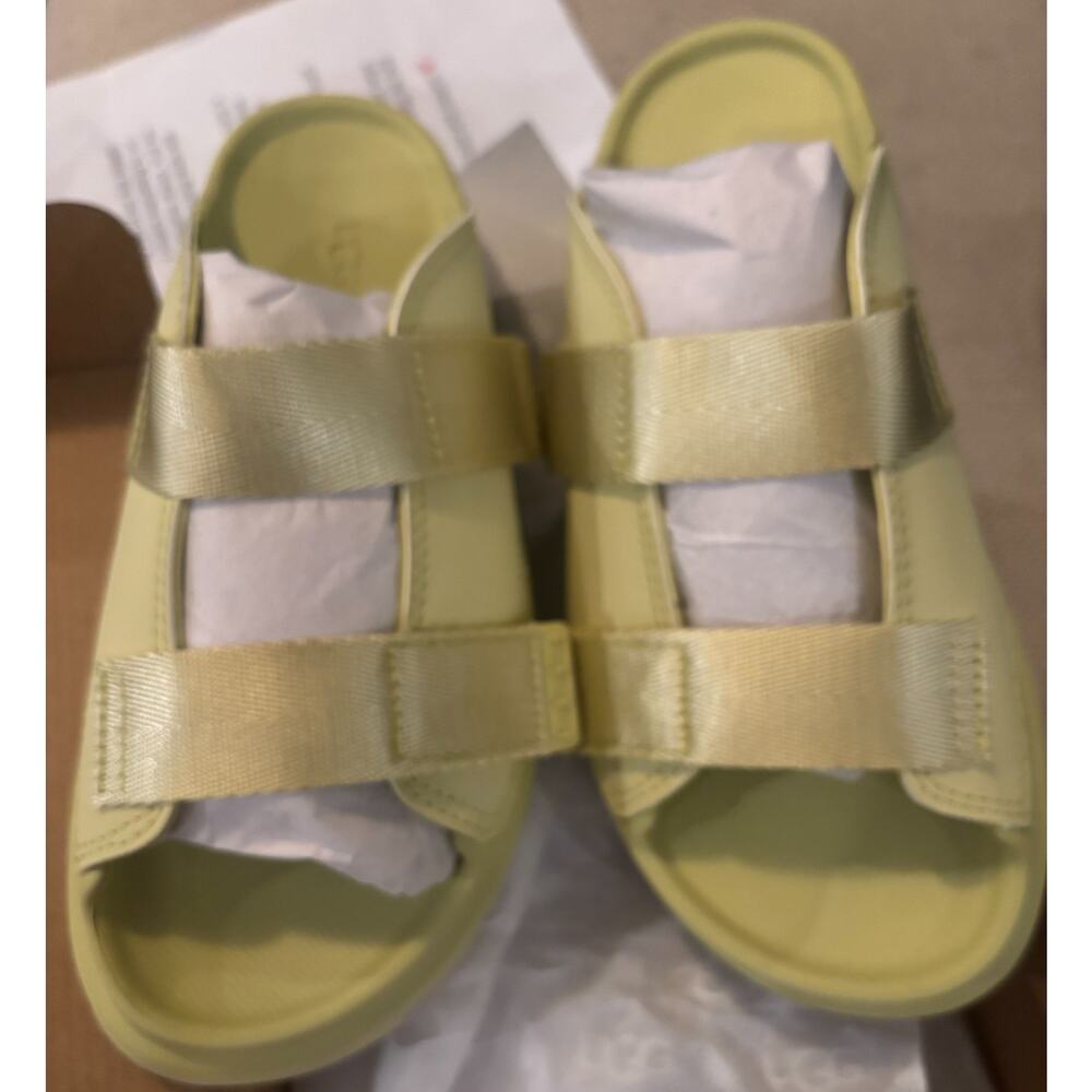 UGG Kids Golden Glow Slide Sandal Golden Apple Size 3 US EU 35 1166513K NEW BOX